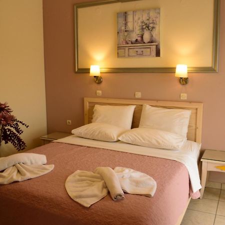 Jechrina Lejlighedshotel Kato Daratso Eksteriør billede